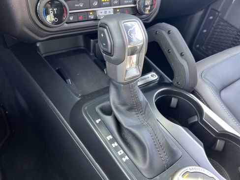 New 2026 Ford Bronco Outer Banks w/ Sasquatch Package image 22