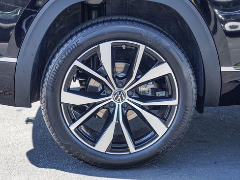 New 2026 Volkswagen Atlas SEL Premium R-Line image 14