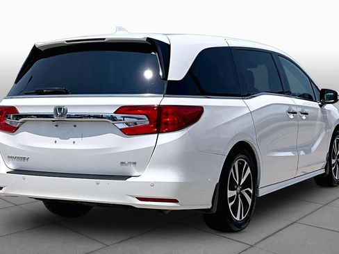 Used 2018 Honda Odyssey Elite image 13