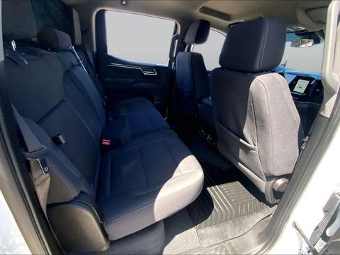 Used 2025 GMC Sierra 1500 Elevation RWD image 19