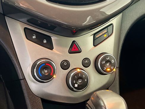 Used 2014 Chevrolet Sonic LTZ image 26