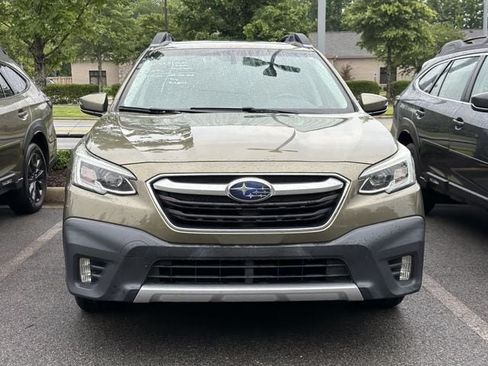 Used 2020 Subaru Outback Limited w/ Popular Package #2 AWD/4WD image 2
