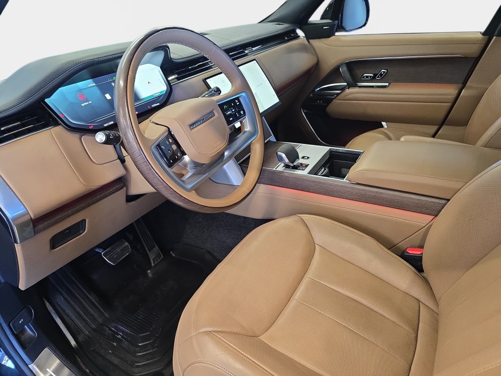 Certified 2024 Land Rover Range Rover SE AWD/4WD image 19
