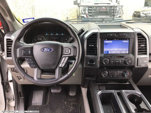 Used 2019 Ford F150 XLT w/ Equipment Group 302A Luxury image 12