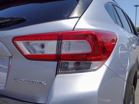 Used 2019 Subaru Crosstrek 2.0i Premium w/ Eyesight System AWD/4WD image 5