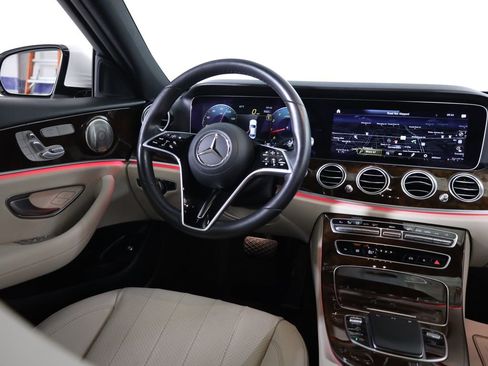 Certified 2023 Mercedes-Benz E 350 4MATIC Sedan image 38