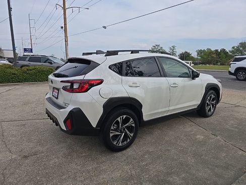 Used 2024 Subaru Crosstrek 2.0i Premium AWD/4WD image 5