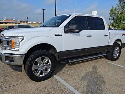 Used 2019 Ford F150 XLT w/ Equipment Group 302A Luxury image 4