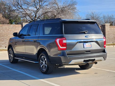 Used 2021 Ford Expedition Max XLT image 8