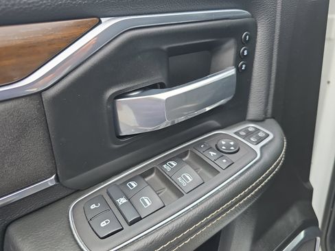 Used 2024 RAM 2500 Laramie w/ Safety Group AWD/4WD image 19