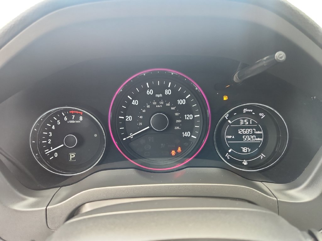 Used 2017 Honda HR-V EX image 14