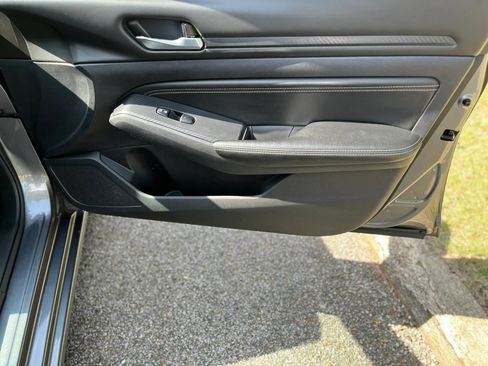 Used 2020 Nissan Altima 2.5 S w/ Driver Assist Package FWD image 24