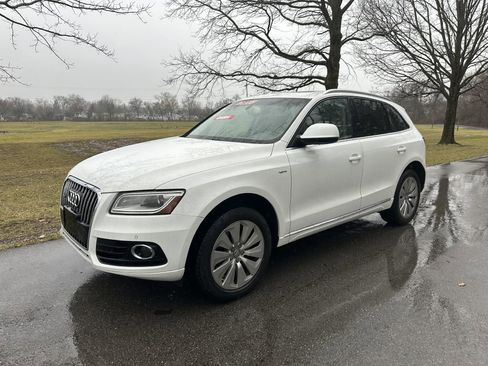 Used 2013 Audi Q5 2.0T Prestige w/ Comfort Pkg image 1