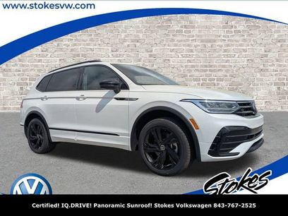 Certified 2023 Volkswagen Tiguan SE R-Line