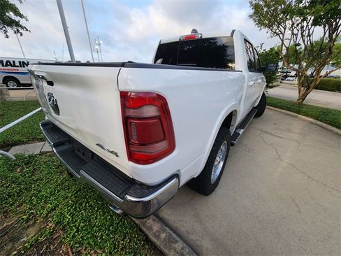Used 2022 RAM 1500 Laramie AWD/4WD image 6