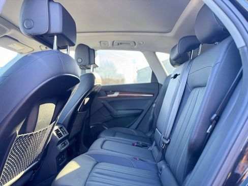 Used 2023 Audi Q5 2.0T Premium w/ Convenience Package image 20
