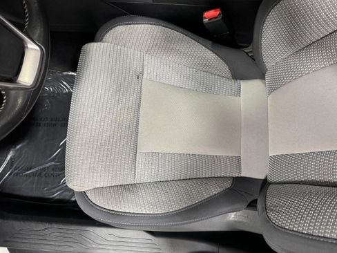 Used 2024 Subaru Outback Premium image 22