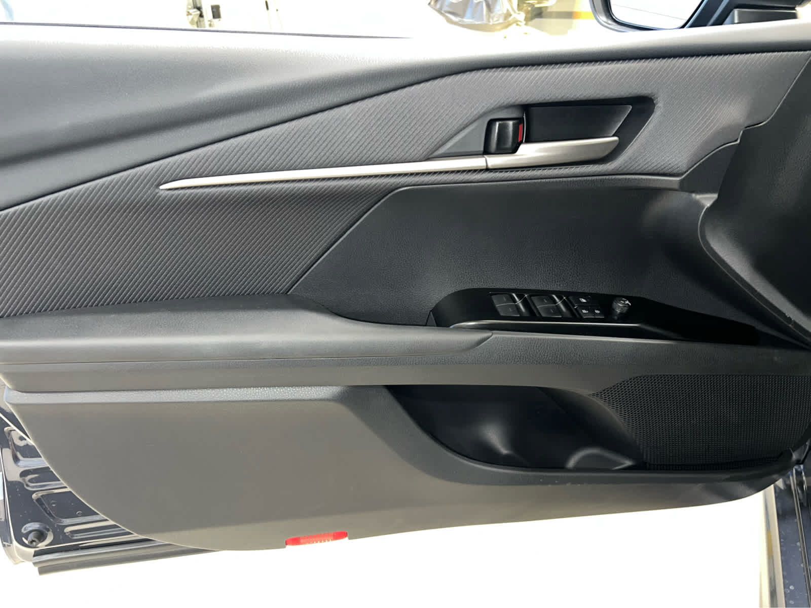 New 2026 Toyota Camry SE FWD image 10