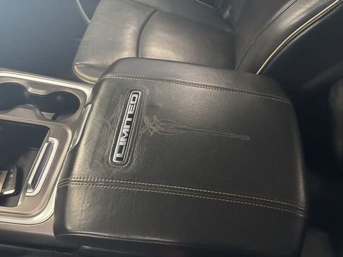 Used 2017 RAM 1500 Limited image 46