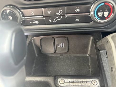 Used 2022 Ford Bronco Big Bend AWD/4WD image 32