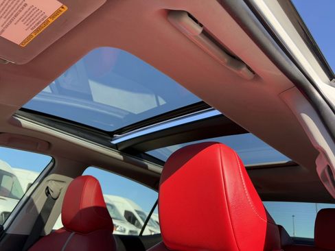 Used 2021 Toyota Camry XSE image 24