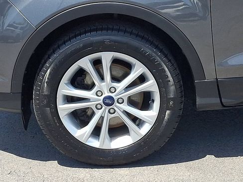 Certified 2017 Ford Escape SE AWD/4WD image 8