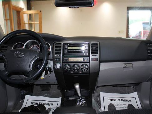 Used 2008 Toyota 4Runner Sport AWD/4WD image 13