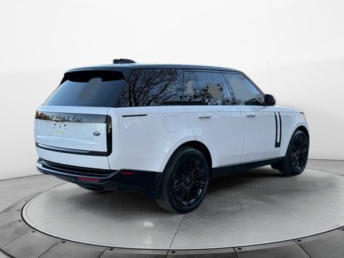 Certified 2023 Land Rover Range Rover SE image 7