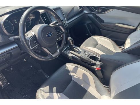 Used 2019 Subaru Crosstrek 2.0i Limited w/ Moonroof Package w/Navigation AWD/4WD image 10