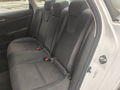 Used 2019 Honda Insight EX image 15
