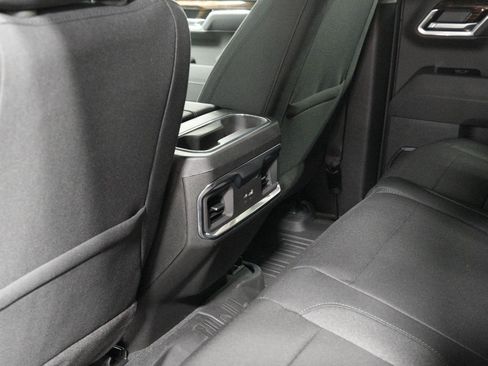 New 2025 GMC Sierra 1500 Elevation image 20