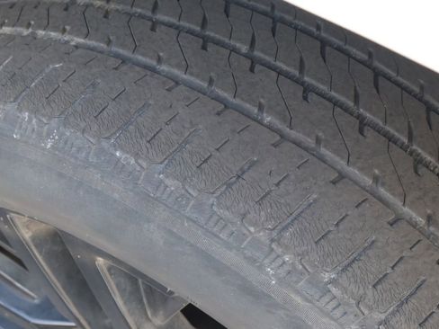 Used 2020 Chevrolet Silverado 1500 RST w/ Rally Edition image 9