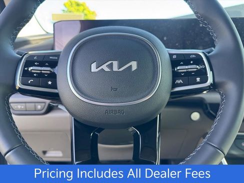 New 2026 Kia Carnival EX FWD image 15