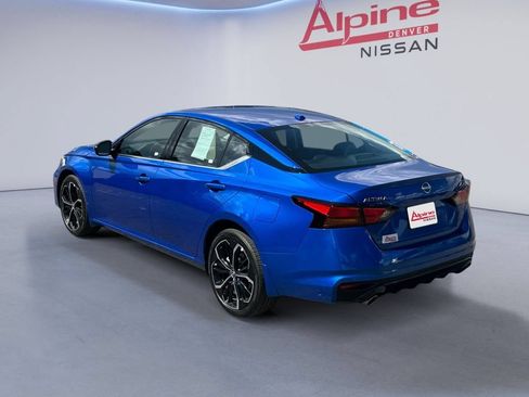 Used 2025 Nissan Altima 2.5 SR AWD/4WD image 3
