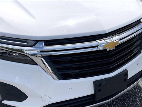 Used 2024 Chevrolet Equinox LT FWD image 28
