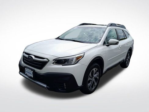 Used 2022 Subaru Outback Limited AWD/4WD image 3