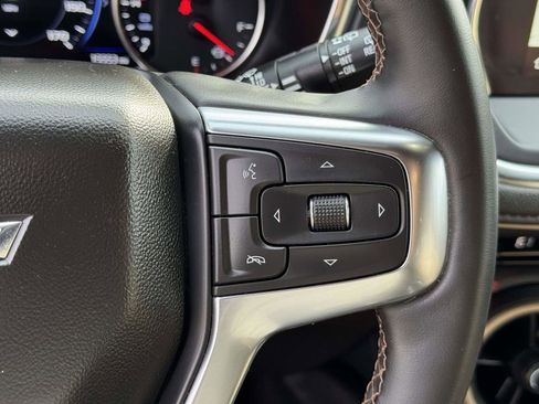 Used 2024 Chevrolet Blazer Premier w/ Enhanced Convenience Package image 12