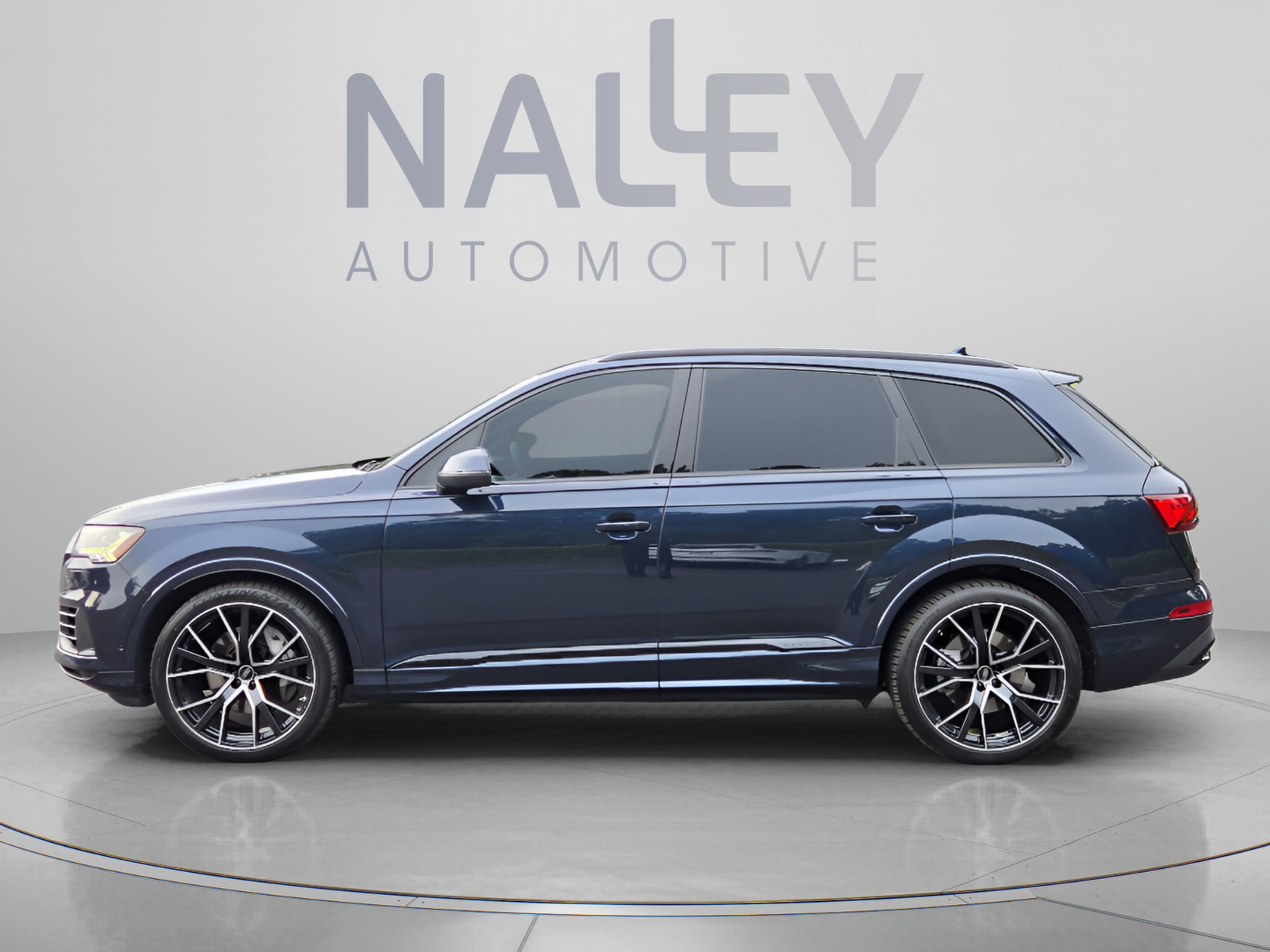 Used 2023 Audi Q7 3.0T Prestige AWD/4WD image 2