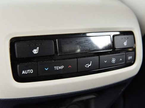 Used 2022 Hyundai Palisade SEL w/ 8P Bench Seat Package FWD image 24
