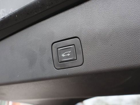 Used 2024 Buick Encore GX Sport Touring w/ Advanced Technology Package image 36