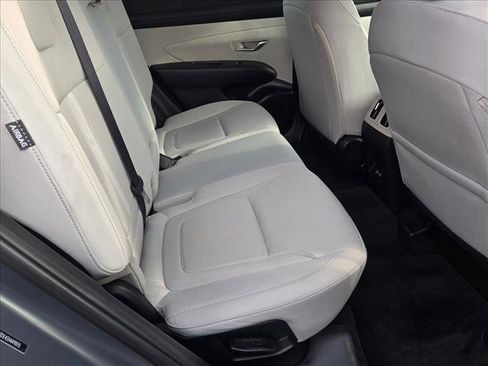 Certified 2025 Hyundai Tucson SEL image 18