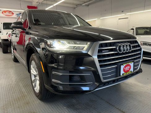 Used 2017 Audi Q7 3.0T Premium AWD/4WD image 4