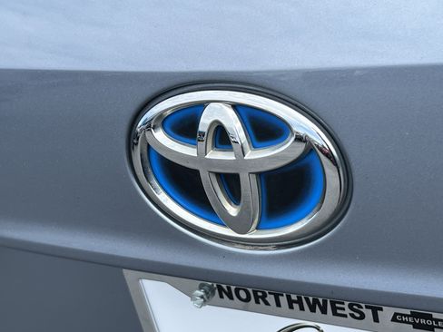 Used 2021 Toyota Highlander XLE image 8