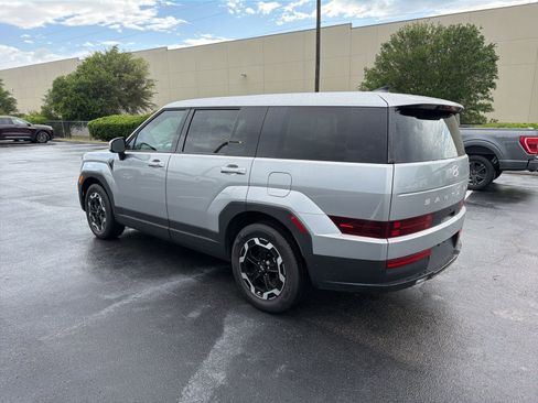 Used 2026 Hyundai Santa Fe SE image 11