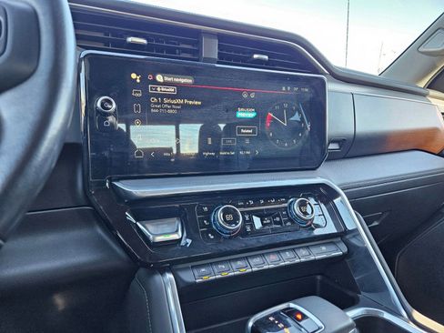 Used 2022 GMC Sierra 1500 Denali w/ Denali Carbonpro Edition image 16