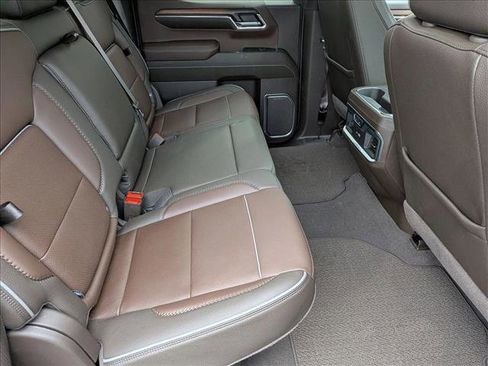 Used 2024 GMC Sierra 1500 Denali w/ Denali Reserve Package AWD/4WD image 23