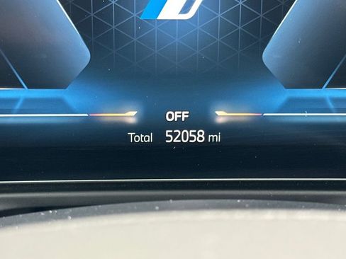 Used 2023 BMW i4 eDrive35 image 30