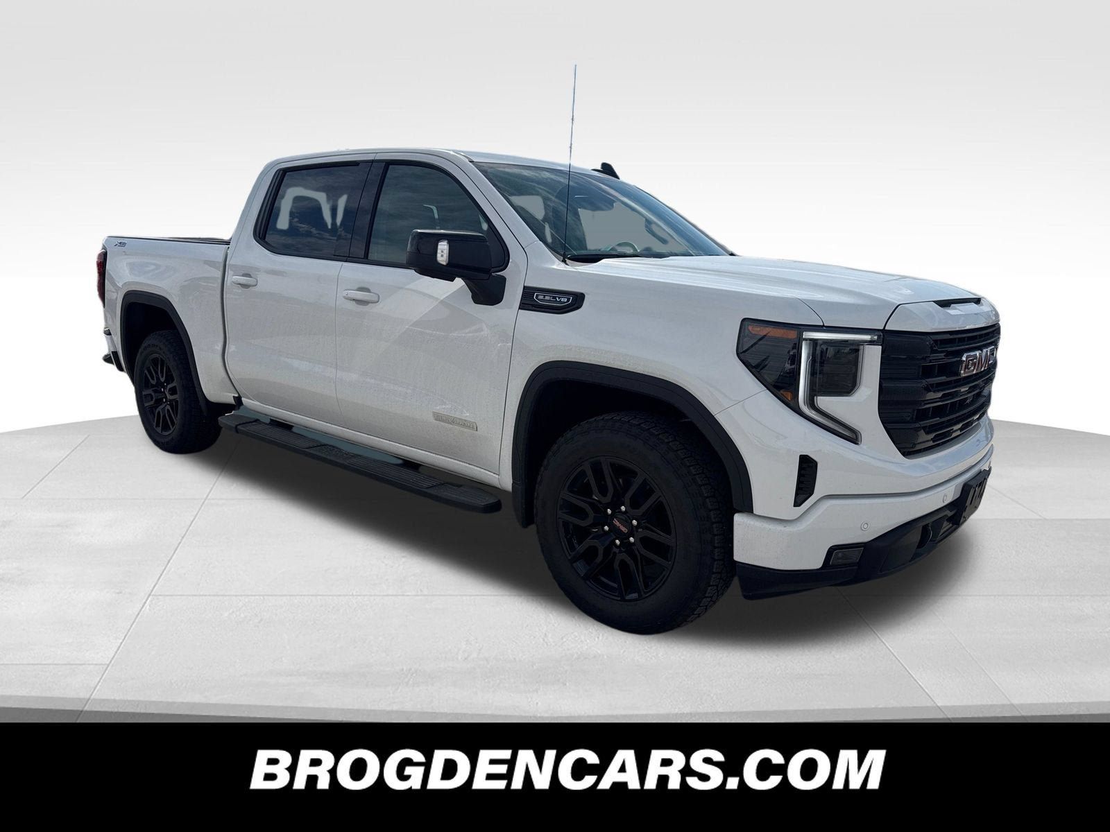 New 2026 GMC Sierra 1500 Elevation w/ Elevation Premium Package AWD/4WD 360° Tour
