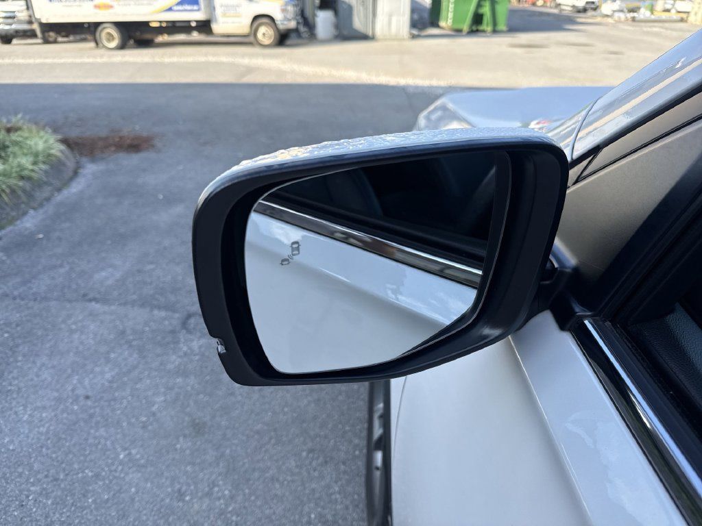 Used 2023 Honda Pilot EX-L image 19