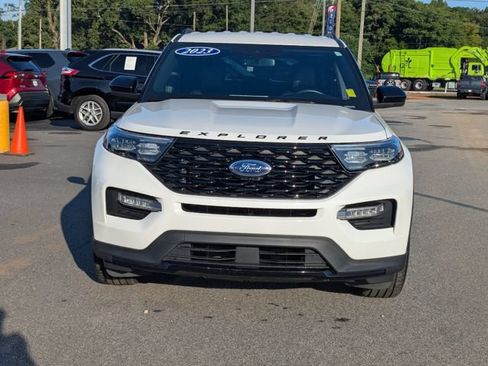 Certified 2023 Ford Explorer ST-Line w/ Class IV Trailer Tow Package RWD image 8